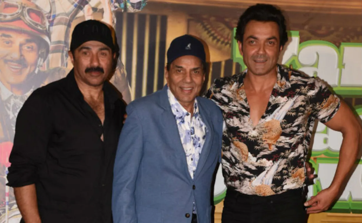 "sunny Deol, Along with His Dad Dharmendra and Mom Prakash Kaur: Embarks on A Journey to The United States to Reunite with His Sisters Exclusive News